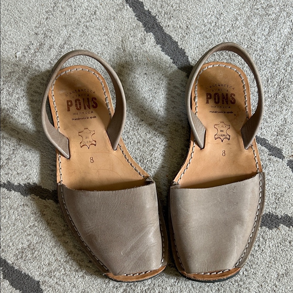 PONS sandals